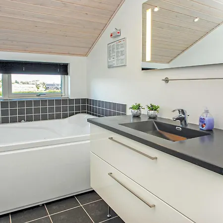 Beautiful In Haderslev With Kitchen Flovt